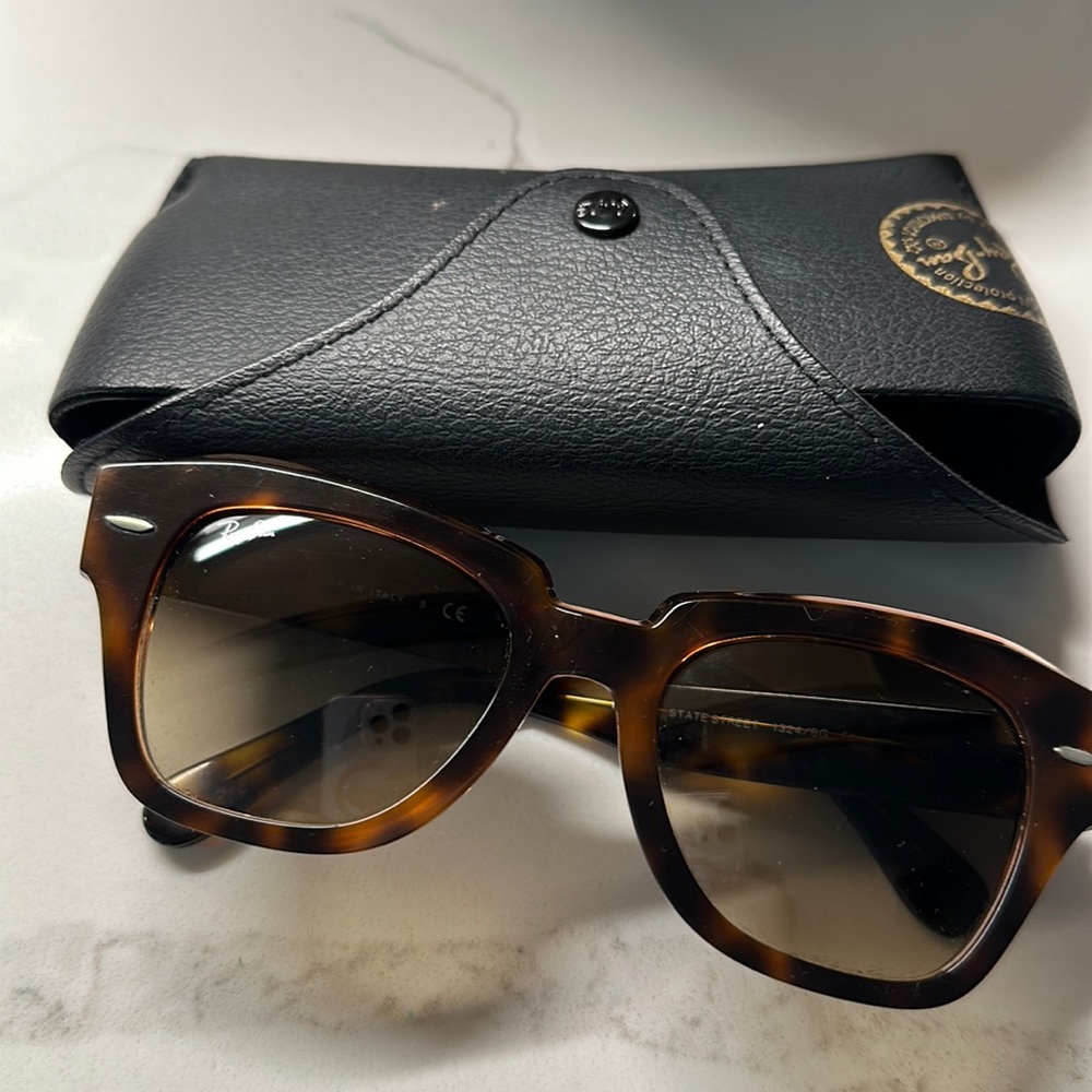 Ray Bans! Like new!